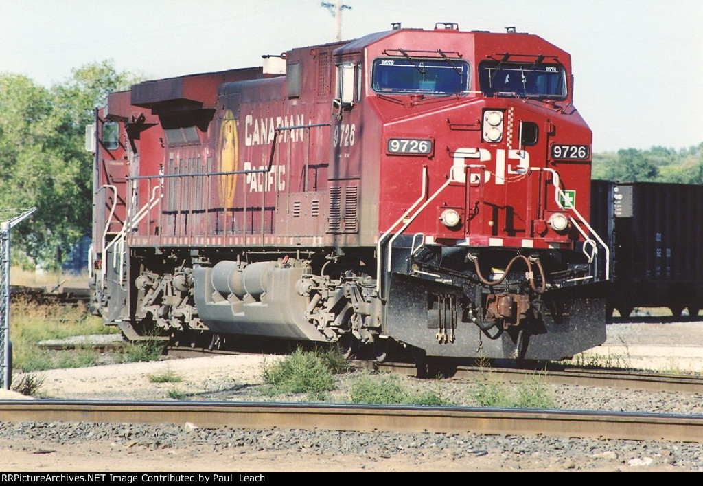 Empty coke train eases east